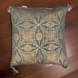 Throw pillow teal/gold/white